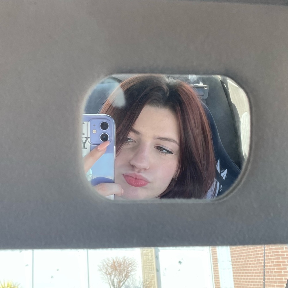 Meet your Posher, Haylie